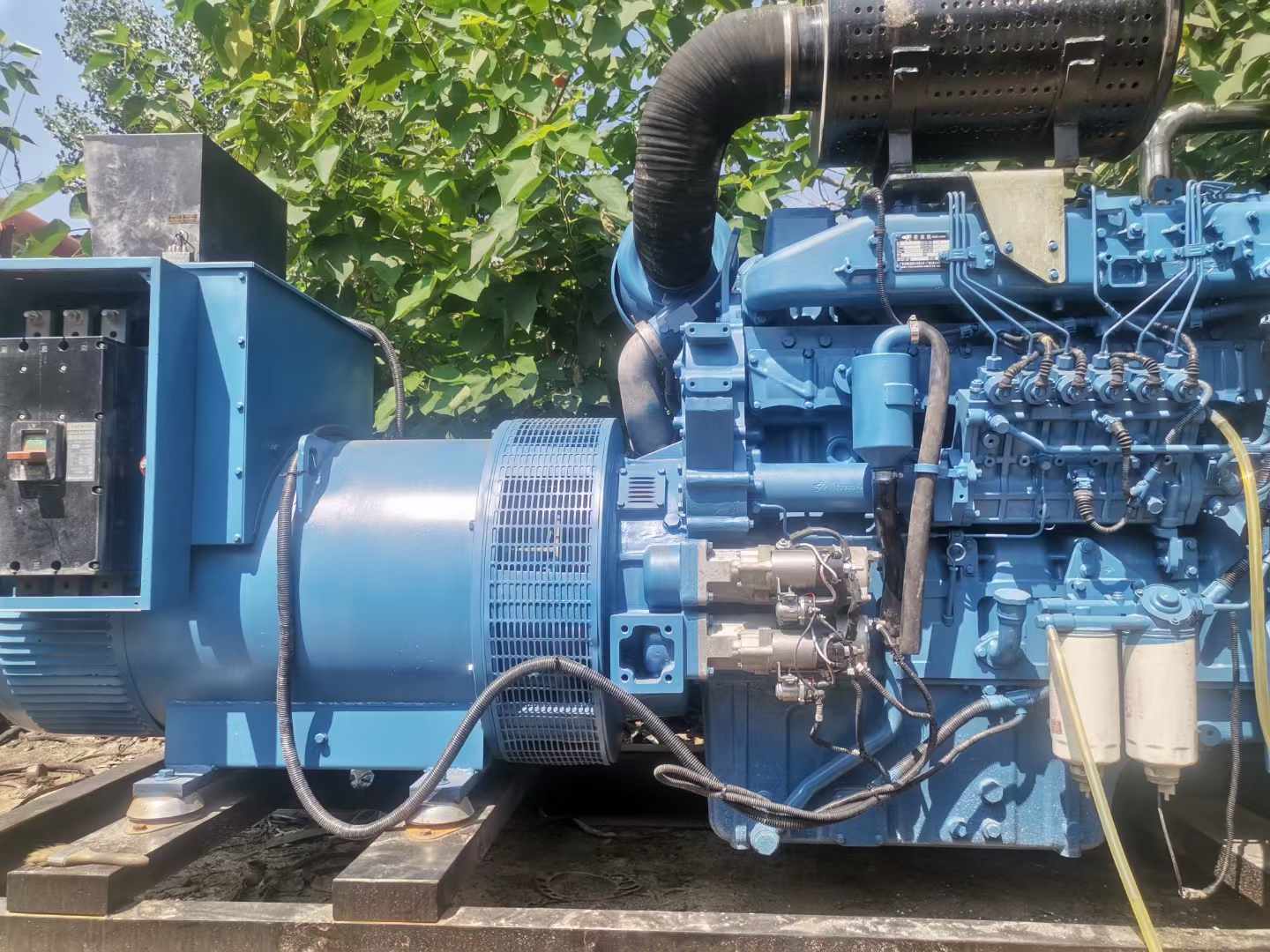 藤县详细说明降低 800kW 柴油发电机输出电流波动的方法