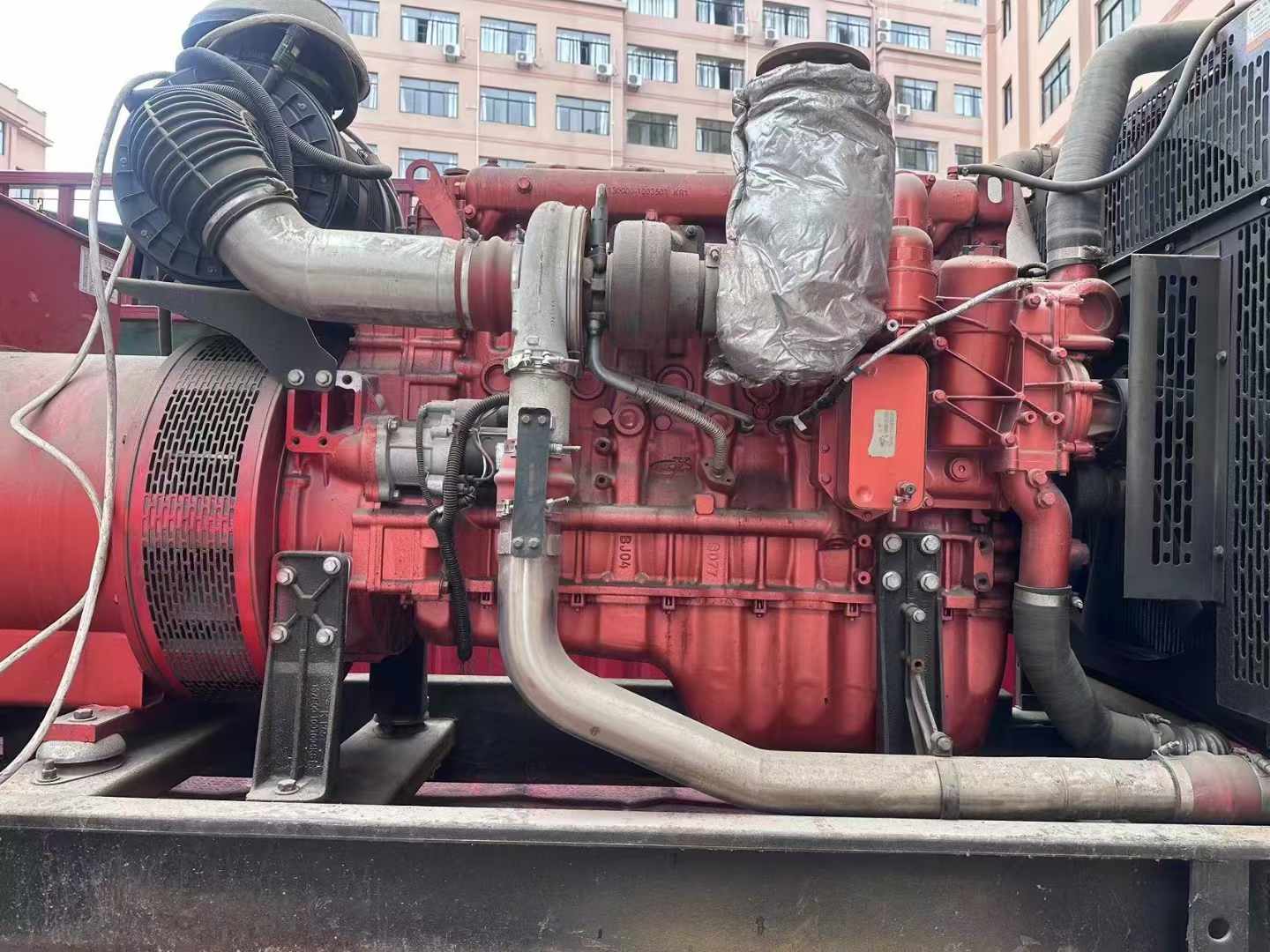 藤县如何选择适合 600kW 柴油发电机组的过载保护器？